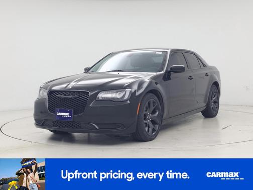 2021 Chrysler 300 Touring