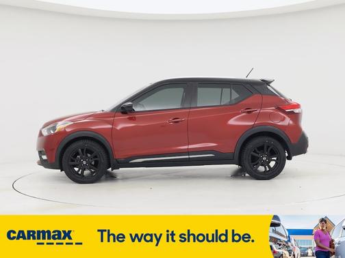 2020 Nissan Kicks SR