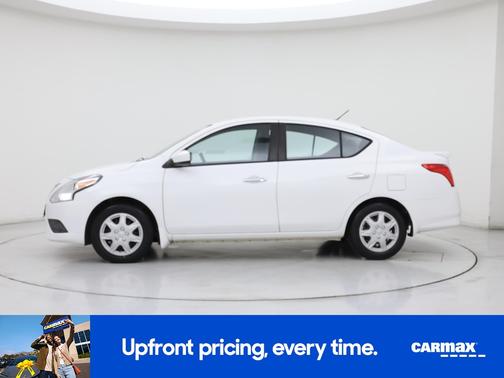 2015 Nissan Versa SV