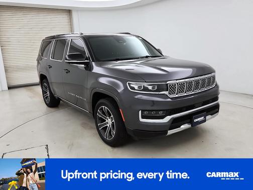 Gray 2023 Jeep Grand Wagoneer