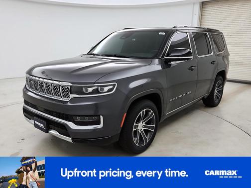 Gray 2023 Jeep Grand Wagoneer