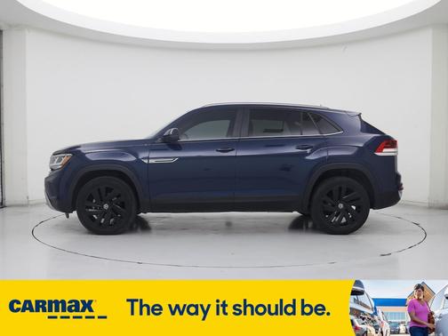 2022 Volkswagen Atlas Cross Sport SE w/Tech