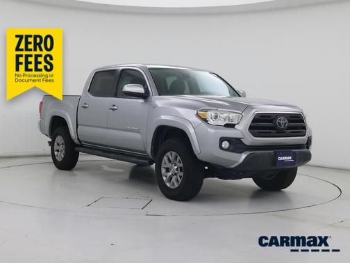 Gray 2019 Toyota Tacoma SR5