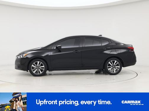 2022 Nissan Versa SV