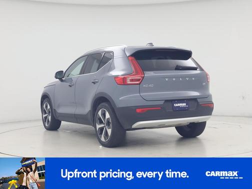 2023 Volvo XC40 B5 Plus Bright Theme