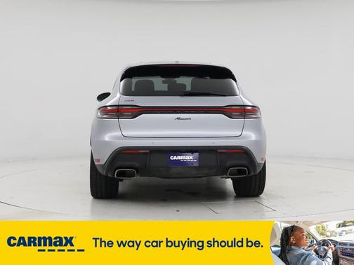 2023 Porsche Macan