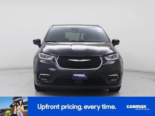 2023 Chrysler Pacifica Touring