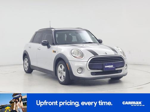 2016 MINI Hardtop Cooper (M6)