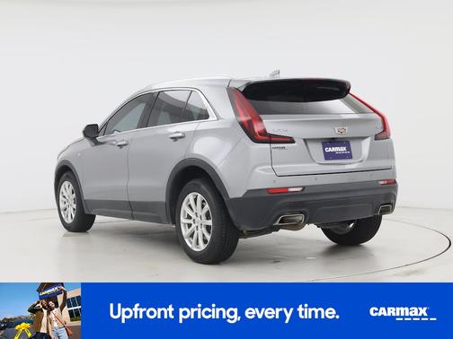Gray 2023 Cadillac XT4 Luxury