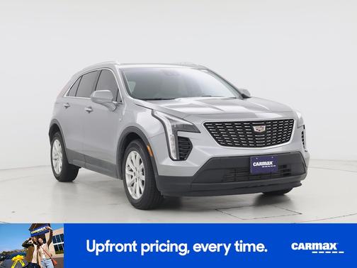 Gray 2023 Cadillac XT4 Luxury