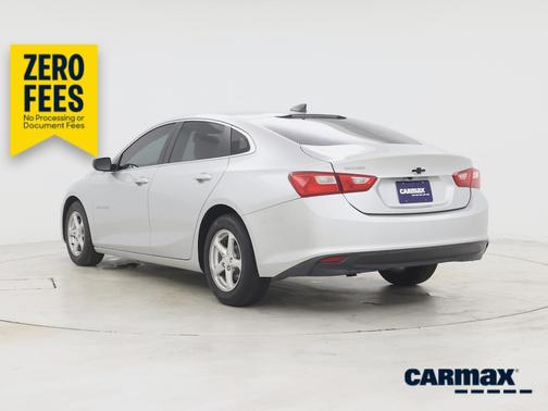 Silver 2018 Chevrolet Malibu LS