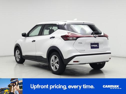 2022 Nissan Kicks S