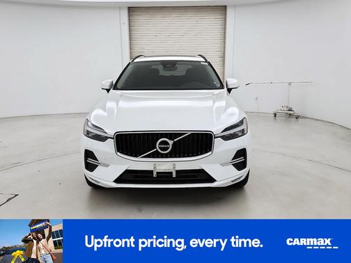 Pearl 2023 Volvo XC60 B5 Core