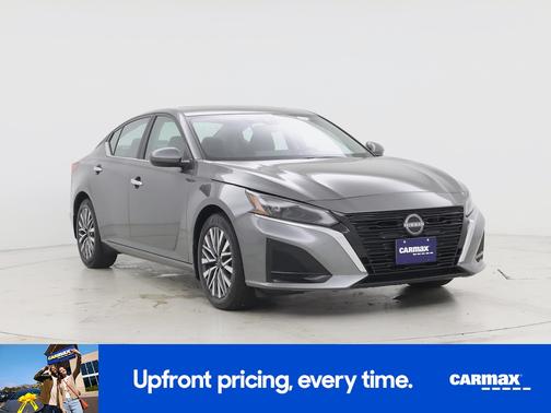 Gray 2025 Nissan Altima SV