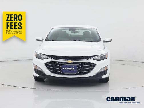 White 2024 Chevrolet Malibu 1LT