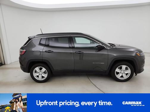 Gray 2022 Jeep Compass Latitude