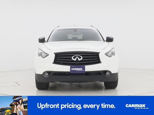 White 2016 INFINITI QX70