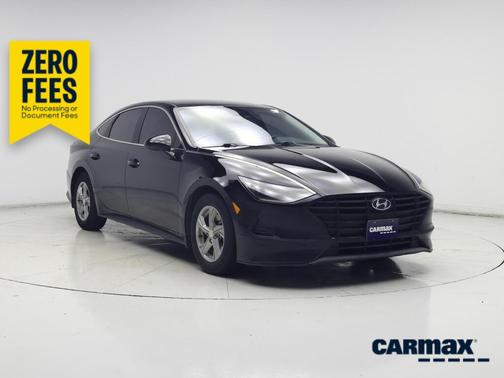 Black 2021 Hyundai SONATA SE