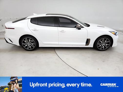2023 Kia Stinger GT-Line