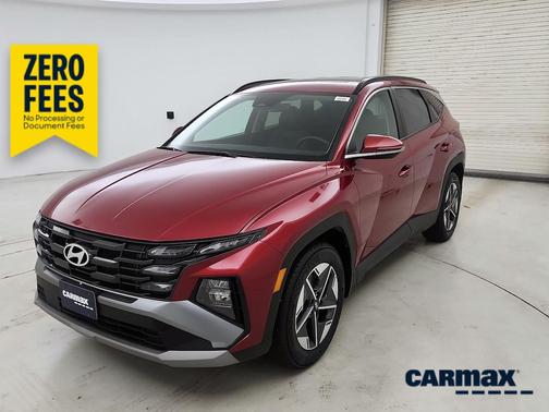 Burgundy 2025 Hyundai TUCSON SEL Convenience