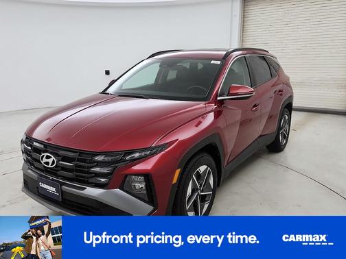 Burgundy 2025 Hyundai TUCSON SEL Convenience