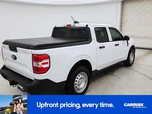 White 2025 Ford Maverick XL