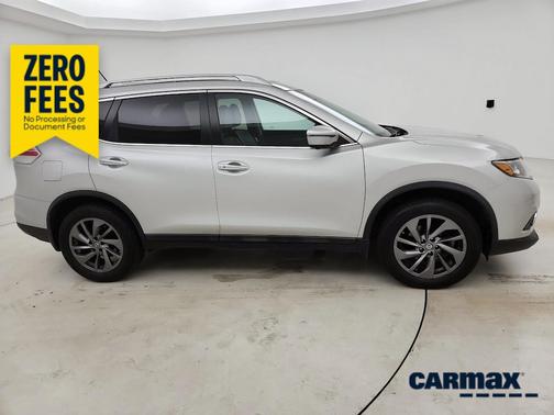 Silver 2016 Nissan Rogue SL