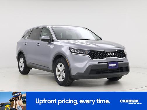 2022 Kia Sorento LX