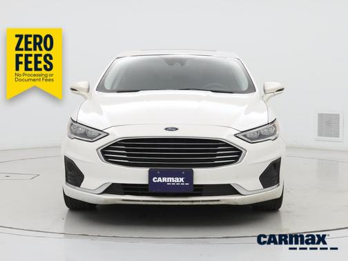 White 2019 Ford Fusion Hybrid SEL