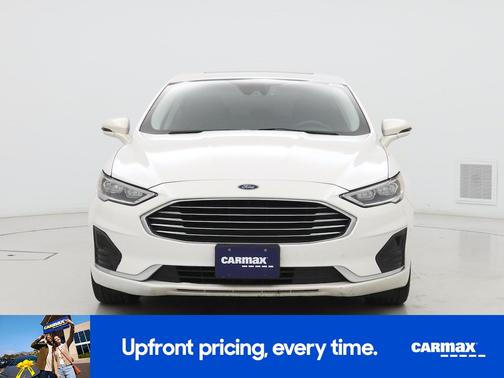 White 2019 Ford Fusion Hybrid SEL