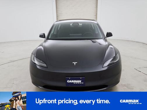 Gray 2025 Tesla Model 3 Long Range