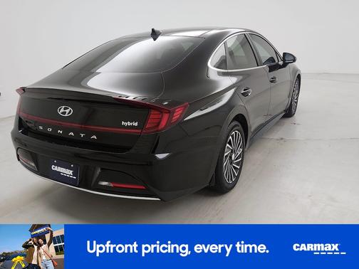 2023 Hyundai SONATA Hybrid Limited