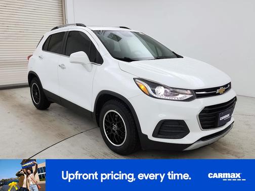 White 2020 Chevrolet Trax LT