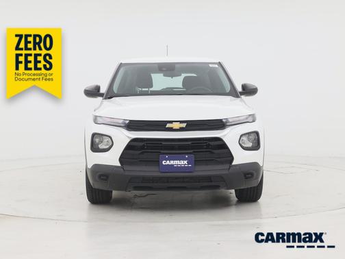 White 2023 Chevrolet Trailblazer LS