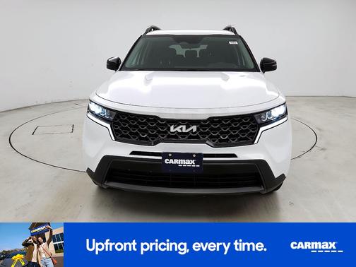 White 2022 Kia Sorento X-Line S