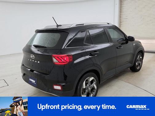 Black 2023 Hyundai VENUE SEL