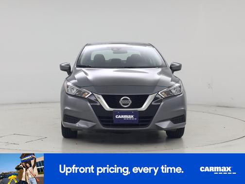 2022 Nissan Versa SV