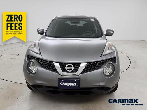 Gray 2017 Nissan Juke S