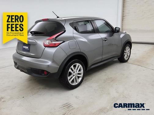 Gray 2017 Nissan Juke S