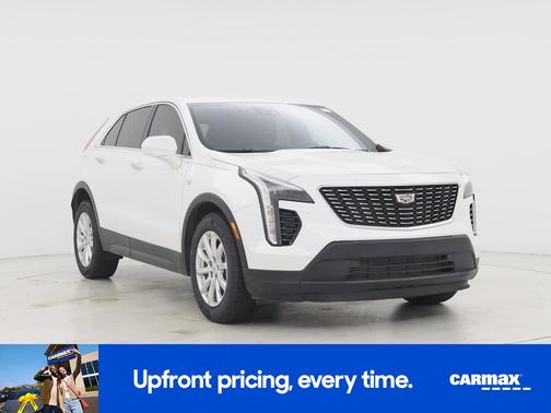 White 2021 Cadillac XT4 Luxury