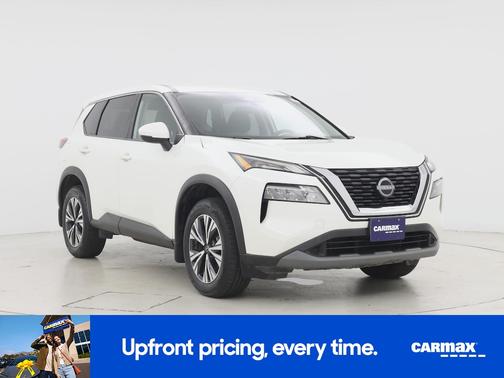 White 2022 Nissan Rogue SV