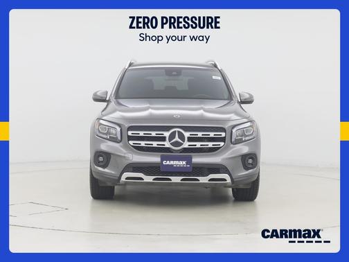 Gray 2023 Mercedes-Benz GLB 250