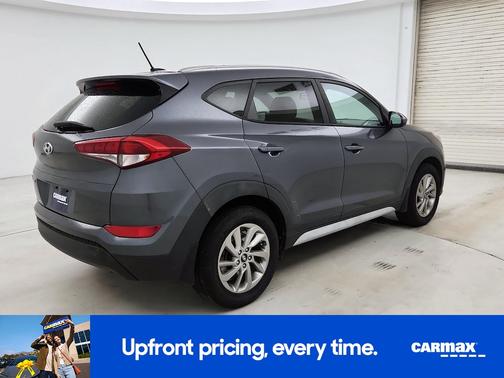 Gray 2017 Hyundai TUCSON SE
