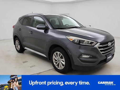 Gray 2017 Hyundai TUCSON SE