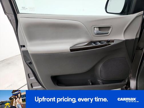 2015 Toyota Sienna XLE Premium