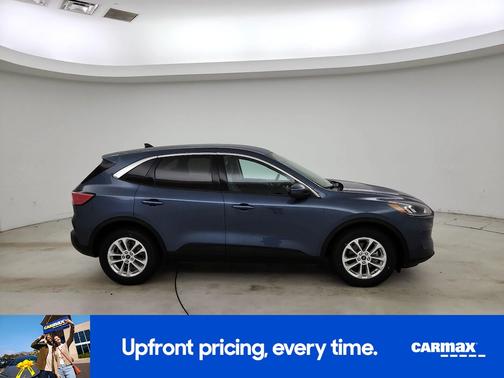 Blue 2020 Ford Escape SE