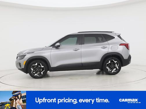 Gray 2024 Kia Seltos EX