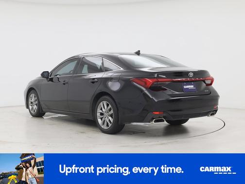 Black 2022 Toyota Avalon XLE