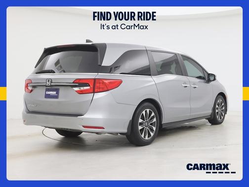 Silver 2024 Honda Odyssey EX-L