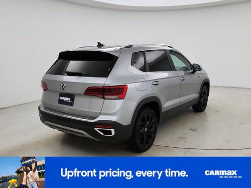Silver 2023 Volkswagen Taos SE